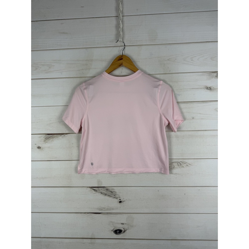 Lululemon Shirt Womens 6 Pink Cropped Short Sleeve Lightweight Athletic LW3HKVS - Picture 2 of 6